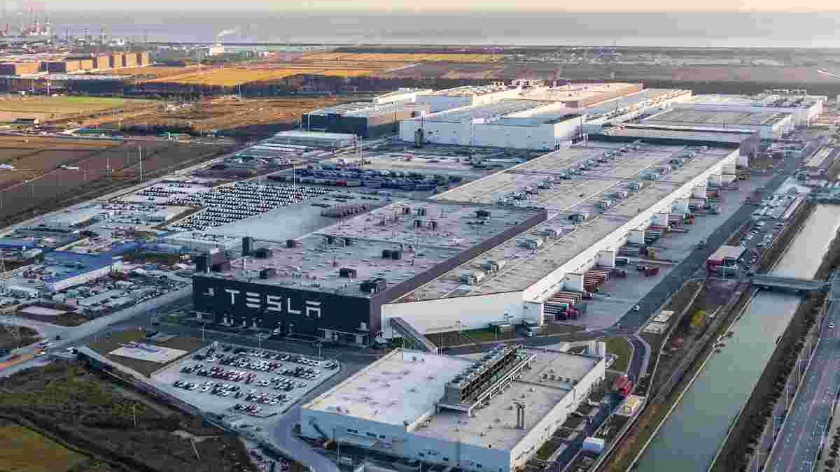 Gigafactory – Panasonic Tesla’s Traction Batteries [2023]