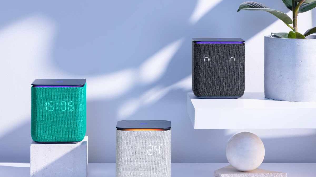 Midi: Music, smart home, and the Yasmina assistant—just a phrase away