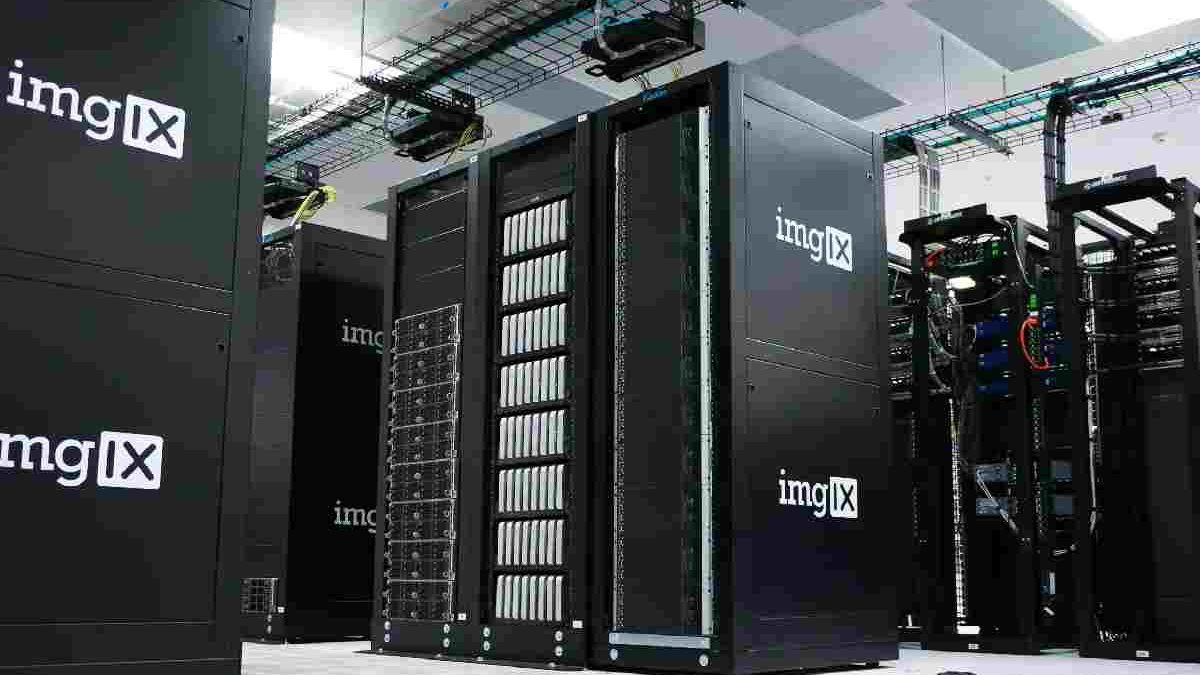 The Benefits of Portable Server [2023]